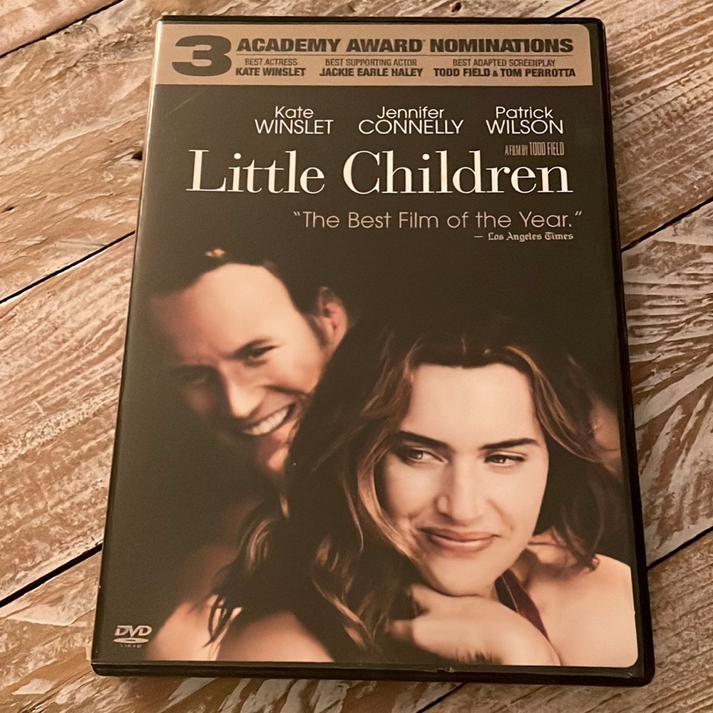 3/$15 u pick dvds📀or 1 for $9~ Little Children